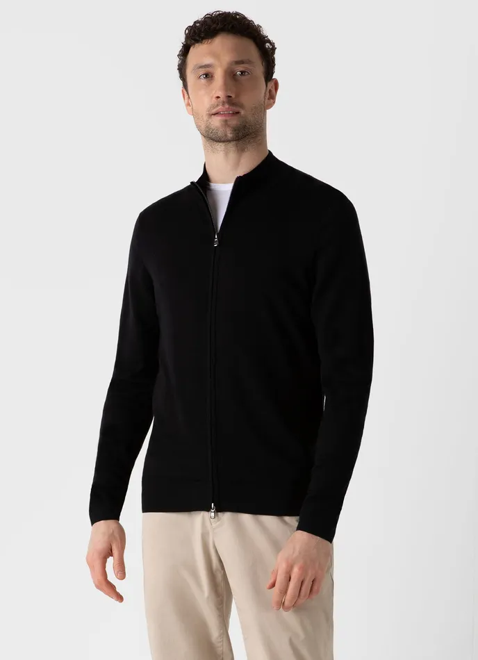 ussunspel Knitwear Men ExtraFine Merino Zip Cardigan Black ussunspel Knitwear Men ExtraFine Merino Zip Cardigan Black