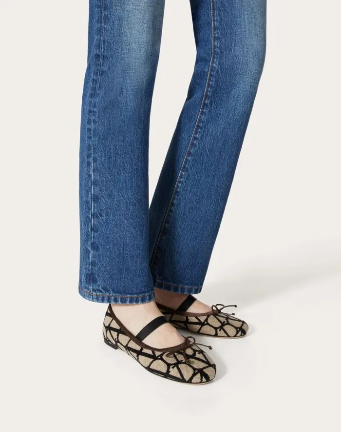 Valentino Ballerinas Woman Ballerina In Toile Iconographe For Woman In Beigeblack Beigeblack