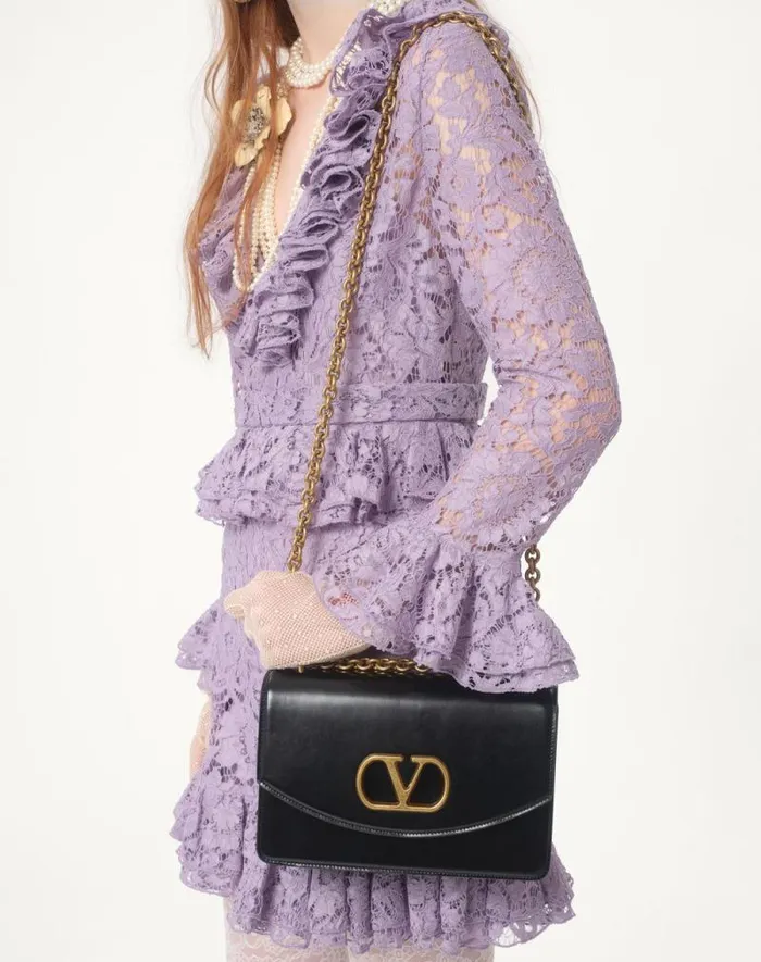 Valentino Dresses Woman Short Dress In Heavy Lace For Woman In Lavander Lavander Valentino Dresses Woman Short Dress In Heavy Lace For Woman In Lavander Lavander