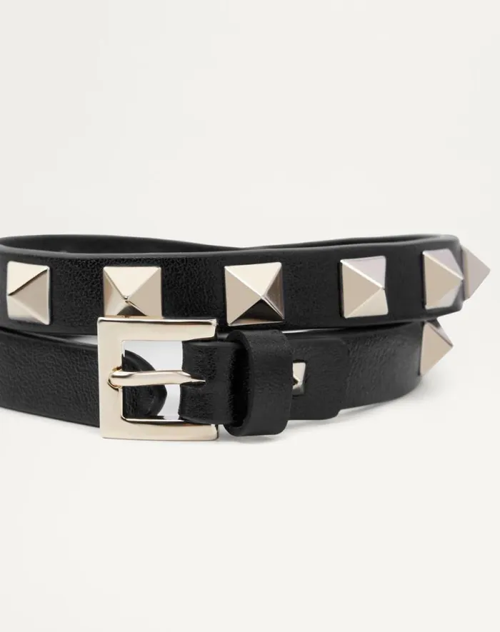 Valentino Jewelry Woman Rockstud Calfskin Doublestrap Bracelet For Woman In Poudre Poudre