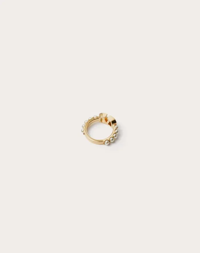 Valentino Jewelry Woman Vlogo Signature Metal Ring With Swarovski Pearls For Woman In Gold Gold Valentino Jewelry Woman Vlogo Signature Metal Ring With Swarovski Pearls For Woman In Gold Gold