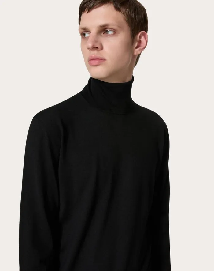 Valentino Knitwear Man Highneck Wool Sweater With Vlogo Signature Embroidery For Man In Maroon Maroon Valentino Knitwear Man Highneck Wool Sweater With Vlogo Signature Embroidery For Man In Maroon Maroon