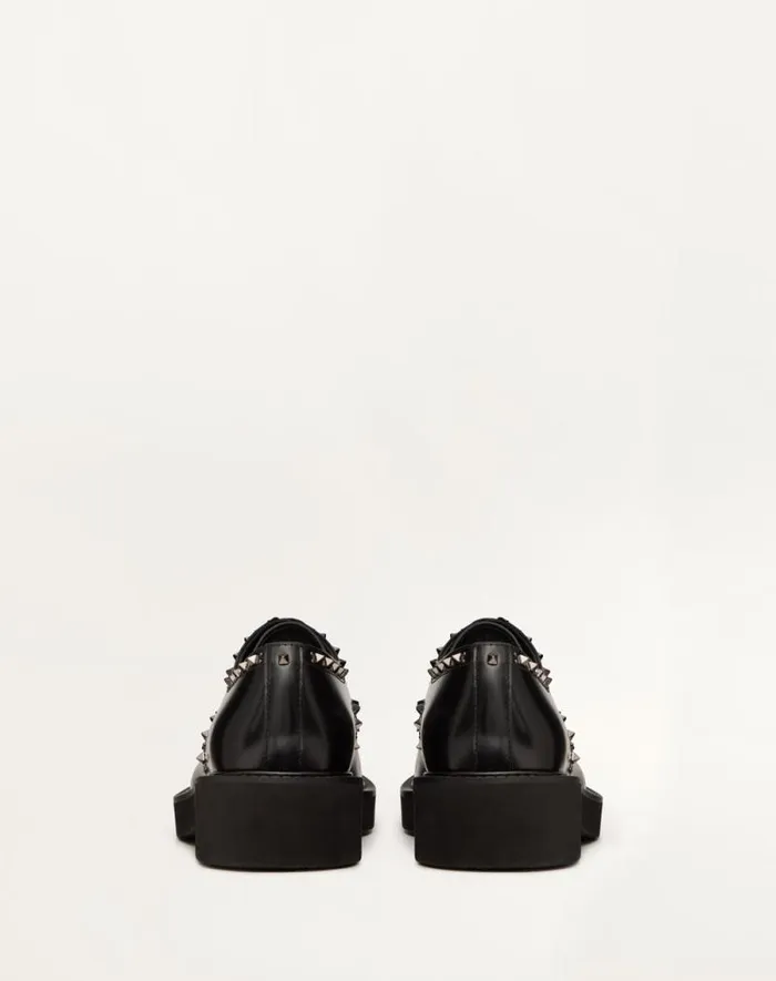 Valentino Laceups And Loafers Man Valentino Garavani Gentleglam Derby Shoe In Calfskin For Man In Black Black Valentino Laceups And Loafers Man Valentino Garavani Gentleglam Derby Shoe In Calfskin For Man In Black Black
