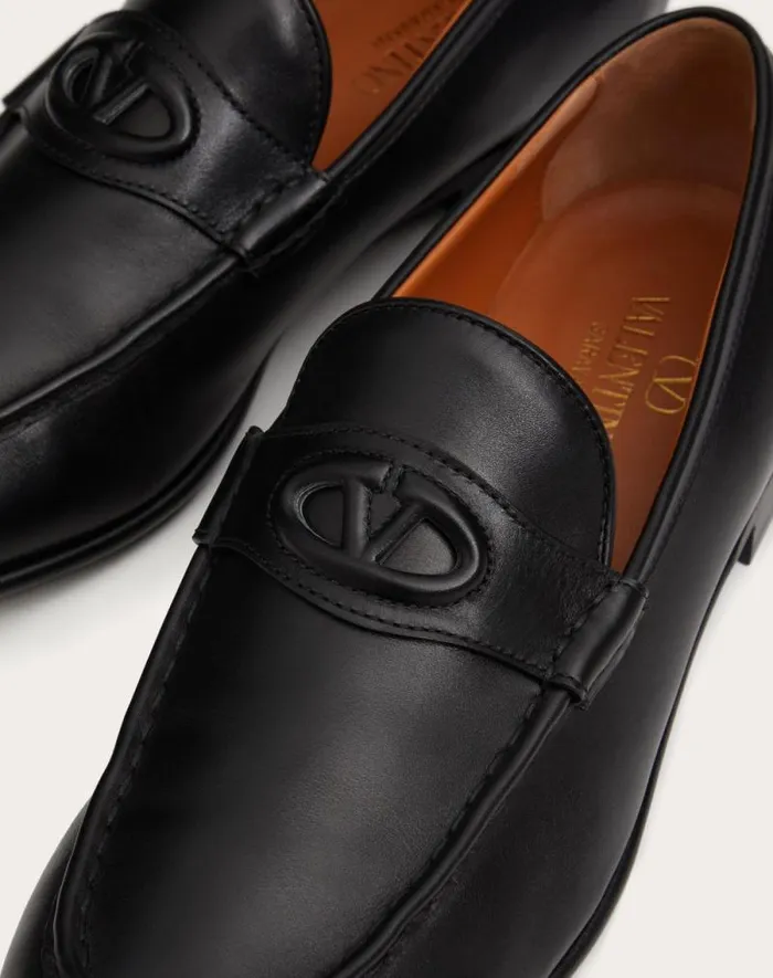 Valentino Laceups And Loafers Man Vlogo The Bold Edition Calfskin Leather Loafer For Man In Fondant Fondant