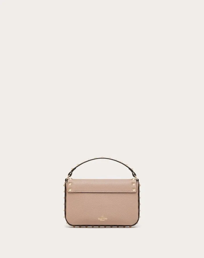 Valentino Mini Bags Woman Rockstud Grainy Calfskin Pouch For Woman In Poudre Poudre Valentino Mini Bags Woman Rockstud Grainy Calfskin Pouch For Woman In Poudre Poudre
