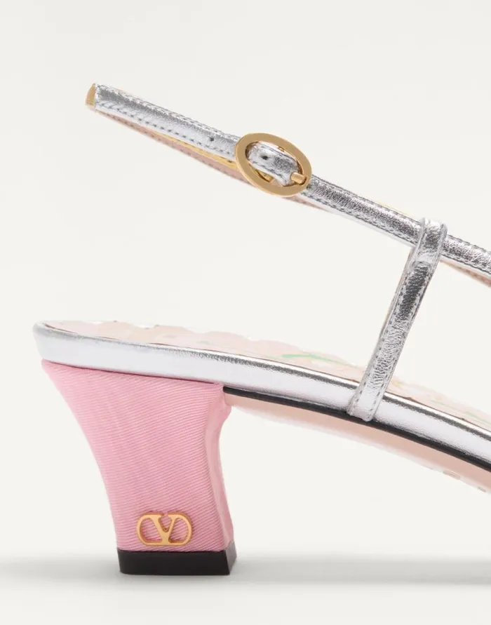 Valentino Pumps Woman Bowow Slingback Pumps In Moir Fabric 45mm For Woman In Pinksilver Pinksilver Valentino Pumps Woman Bowow Slingback Pumps In Moir Fabric 45mm For Woman In Pinksilver Pinksilver