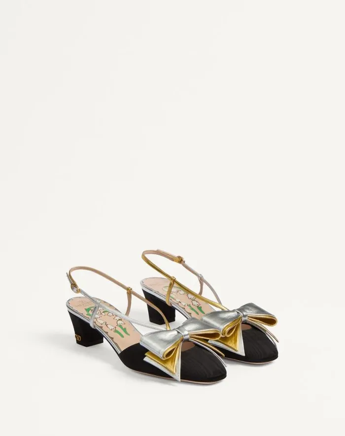 Valentino Pumps Woman Bowow Slingback Pumps In Moir Fabric 45mm For Woman In Pinksilver Pinksilver Valentino Pumps Woman Bowow Slingback Pumps In Moir Fabric 45mm For Woman In Pinksilver Pinksilver