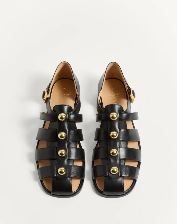Valentino Sandals Man Studshield Fisherman Calfskin Sandal For Man In Black Black Valentino Sandals Man Studshield Fisherman Calfskin Sandal For Man In Black Black