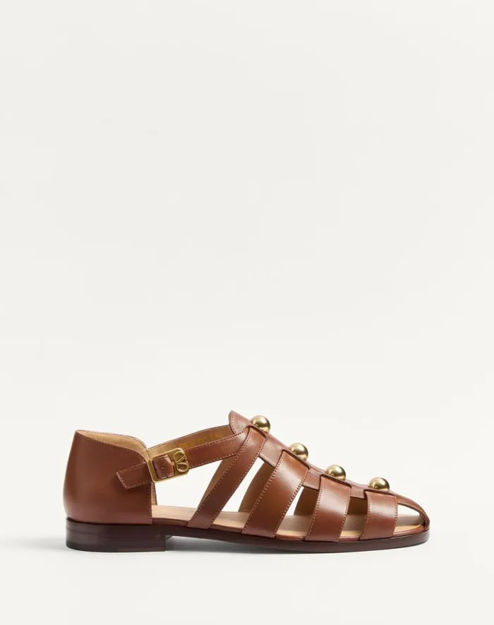 Valentino Sandals Man Studshield Fisherman Calfskin Sandal For Man In Black Black Valentino Sandals Man Studshield Fisherman Calfskin Sandal For Man In Black Black