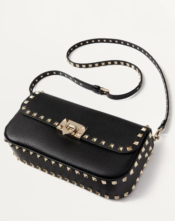 Valentino Shoulder Bags Woman Valentino Garavani Rockstud Grainy Calfskin Shoulder Bag For Woman In Black Black