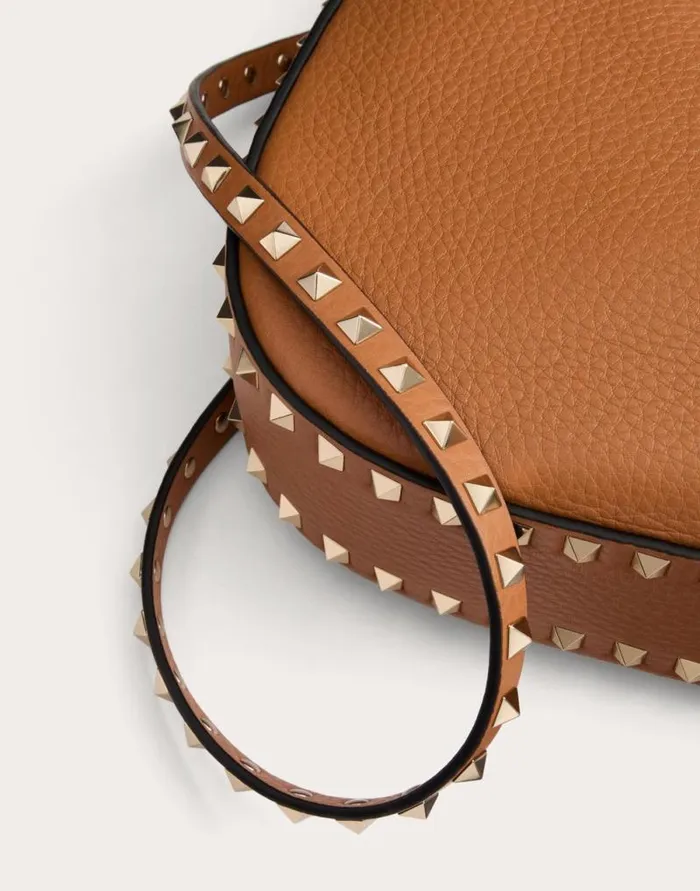 Valentino Shoulder Bags Woman Valentino Garavani Rockstud Hobo Bag In Grainy Calfskin For Woman In Almond Almond Valentino Shoulder Bags Woman Valentino Garavani Rockstud Hobo Bag In Grainy Calfskin For Woman In Almond Almond