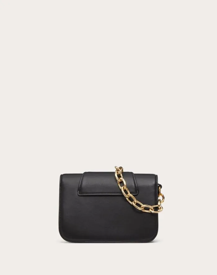 Valentino Shoulder Bags Woman Vlogo O039clock Small Nappa Leather Shoulder Bag With Chain For Woman In Ivory Ivory Valentino Shoulder Bags Woman Vlogo O039clock Small Nappa Leather Shoulder Bag With Chain For Woman In Ivory Ivory