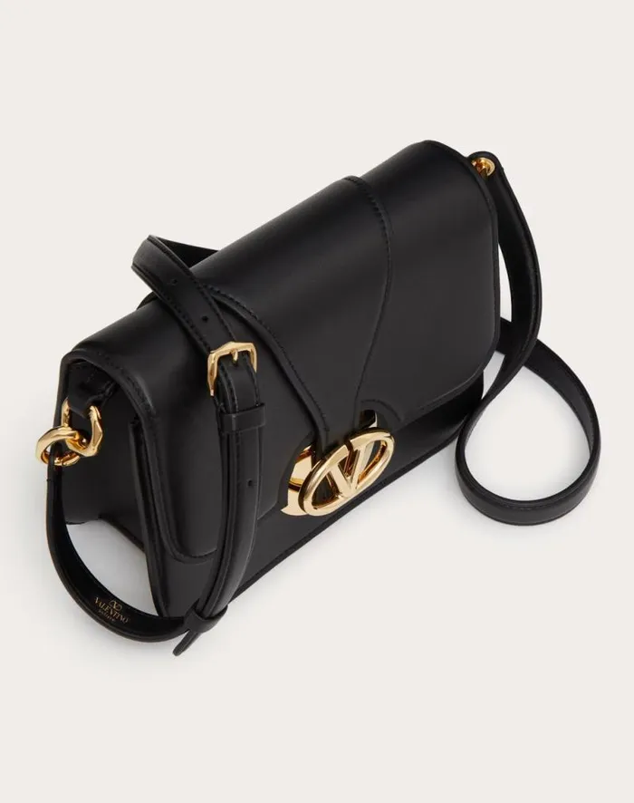 Valentino Shoulder Bags Woman Vlogo O039clock Small Nappa Leather Shoulder Bag With Chain For Woman In Ivory Ivory Valentino Shoulder Bags Woman Vlogo O039clock Small Nappa Leather Shoulder Bag With Chain For Woman In Ivory Ivory