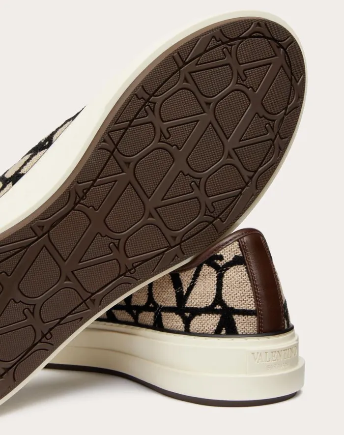 Valentino Sneakers Man Toile Iconographe Totaloop Lowtop Sneaker For Man In Beigeblack Beigeblack