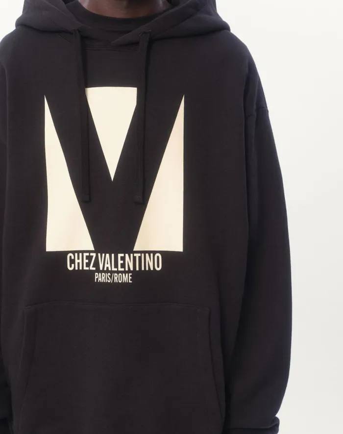 Valentino Tshirts And Sweatshirts Man Cotton Hooded Sweatshirt With Chez Valentino Print For Man In Ivory Ivory Valentino Tshirts And Sweatshirts Man Cotton Hooded Sweatshirt With Chez Valentino Print For Man In Ivory Ivory