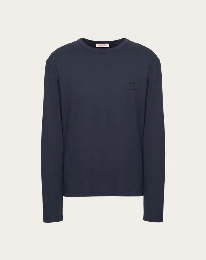 Valentino Tshirts And Sweatshirts Man Longsleeve Cotton Tshirt With Vlogo Signature Patch For Man In Navy Navy Valentino Tshirts And Sweatshirts Man Longsleeve Cotton Tshirt With Vlogo Signature Patch For Man In Navy Navy