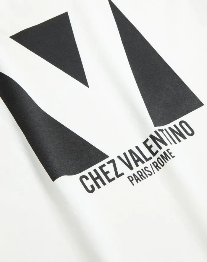 Valentino Tshirts And Sweatshirts Woman Jersey Cotton Tshirt With Chez Valentino Print For Woman In Black Black Valentino Tshirts And Sweatshirts Woman Jersey Cotton Tshirt With Chez Valentino Print For Woman In Black Black