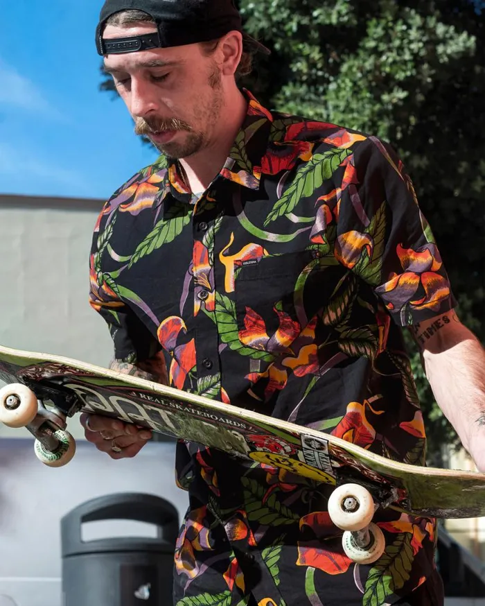 Varkala Floral Woven Short Sleeve Shirt 8211 Black Mens Volcom Tops and Tees