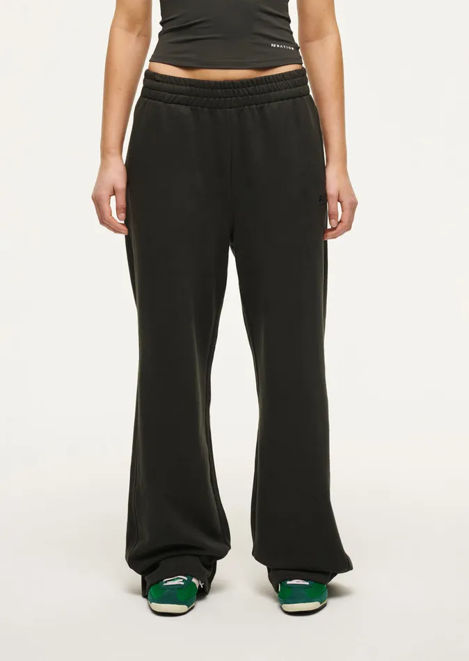 Women ADVENTURE TRACKPANT IN ASPHALT Loungewear PE Nation