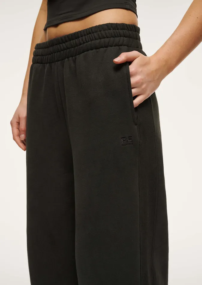 Women ADVENTURE TRACKPANT IN ASPHALT Loungewear PE Nation
