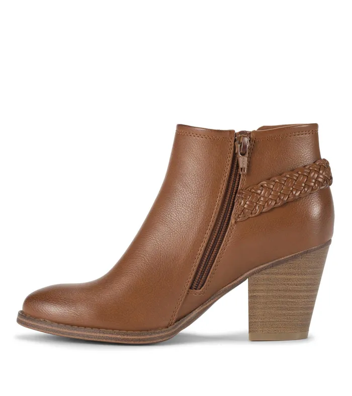 Women Baretraps Booties Charlotte Block Heel Bootie Walnut