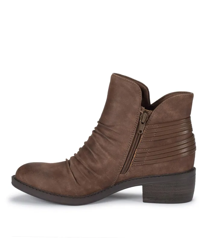 Women Baretraps Booties Sazzie Bootie Dark Taupe