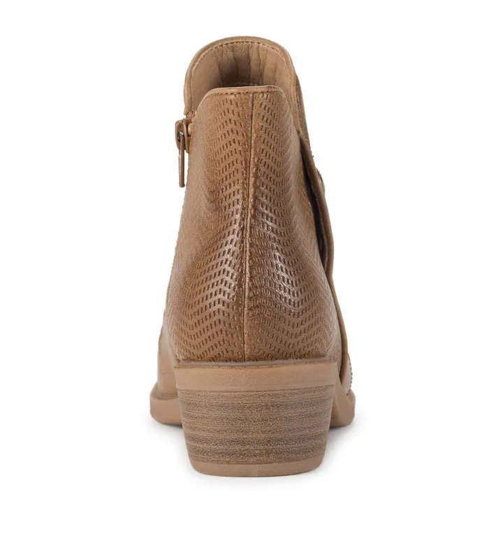 Women Baretraps Booties Stevie Bootie Salted Caramel