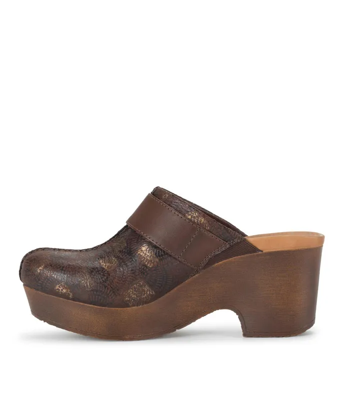 Women Baretraps Clogs and Mules Belita Clog Dark Brown