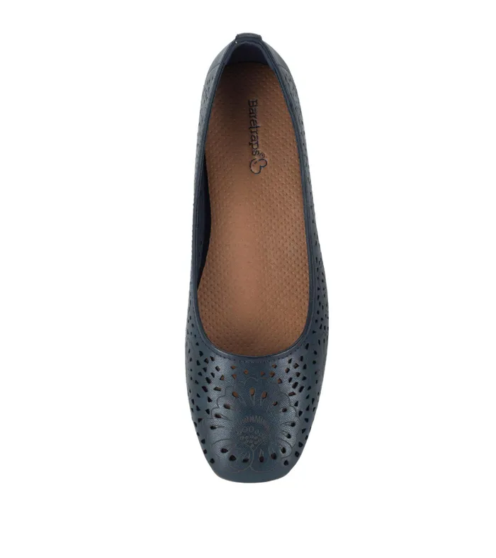 Women Baretraps Flats and Loafers Chika Casual Flat Navy Blue