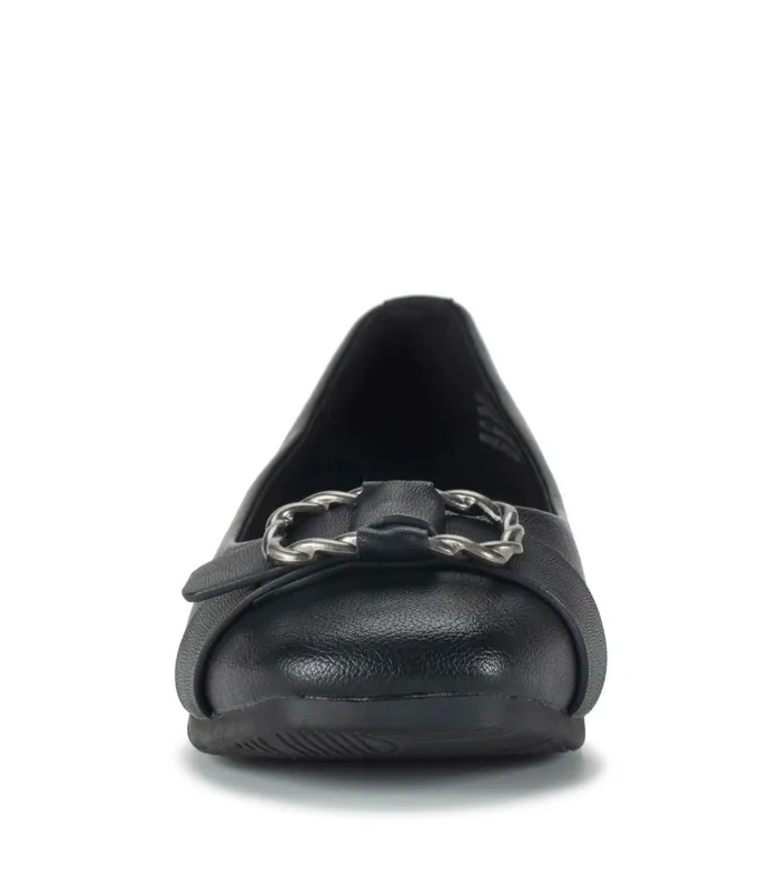 Women Baretraps Flats and Loafers Colette Flat Black