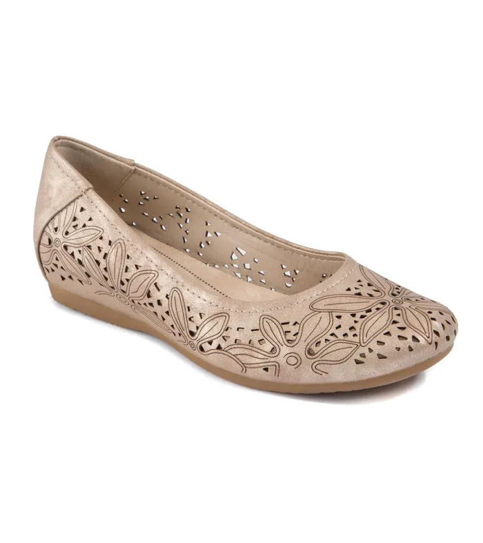 Women Baretraps Flats and Loafers Mariah Casual Flat Soft Gold