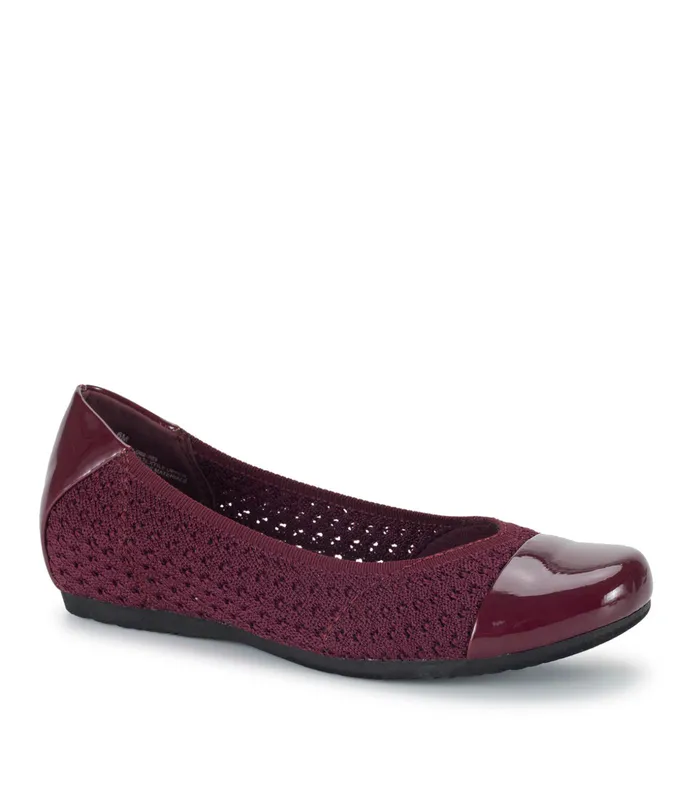 Women Baretraps Flats and Loafers Mia Casual Flat Dark Cherry