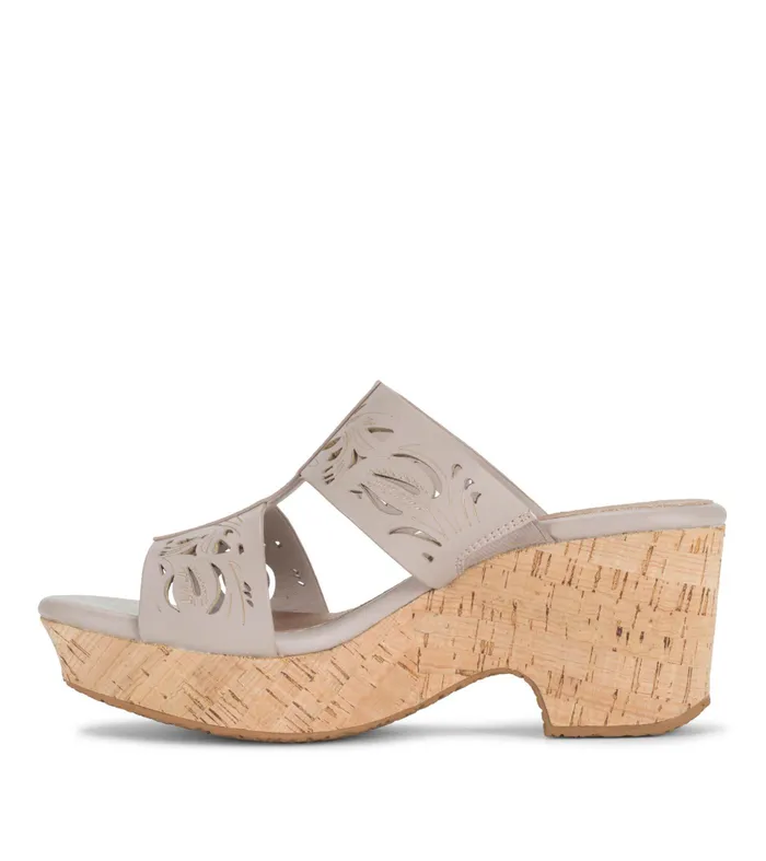 Women Baretraps Slides and Slip On Sandals Blenda Wedge Sandal Lavendar Mist