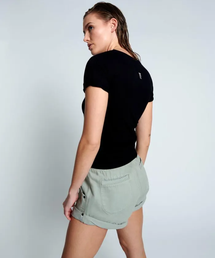 Women BLACK BOWER BIRD ORGANIC FITTED TEE One Teaspoon Tops Women BLACK BOWER BIRD ORGANIC FITTED TEE One Teaspoon Tops