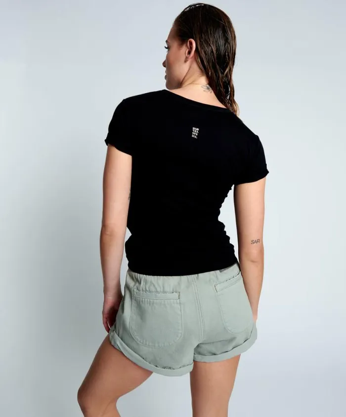 Women BLACK BOWER BIRD ORGANIC FITTED TEE One Teaspoon Tops Women BLACK BOWER BIRD ORGANIC FITTED TEE One Teaspoon Tops