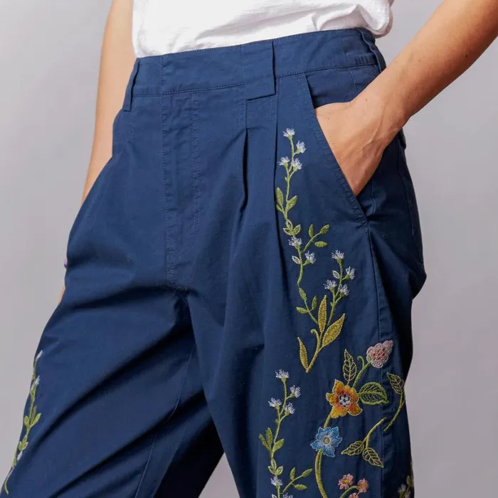 Women Garden Grand Pants Petite Midnight Sundance Catalog Pants and Shorts Women Garden Grand Pants Petite Midnight Sundance Catalog Pants and Shorts
