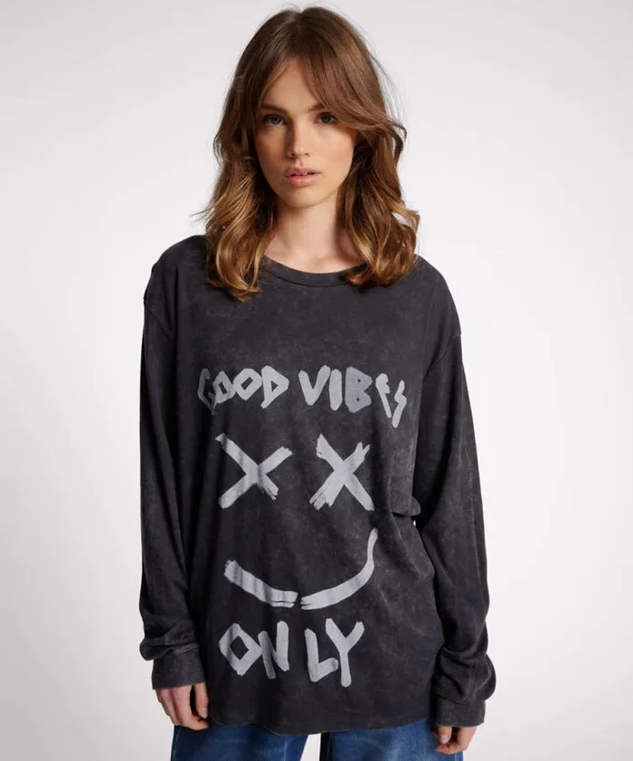 Women GOOD VIBES ONLY LONG SLEEVE TEE One Teaspoon Basic Tees