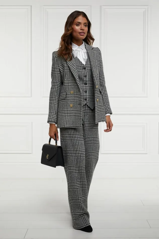 Women In Stock Tailoring Holland Cooper Hampton Waistcoat Large Scale Prince Of Wales Mono