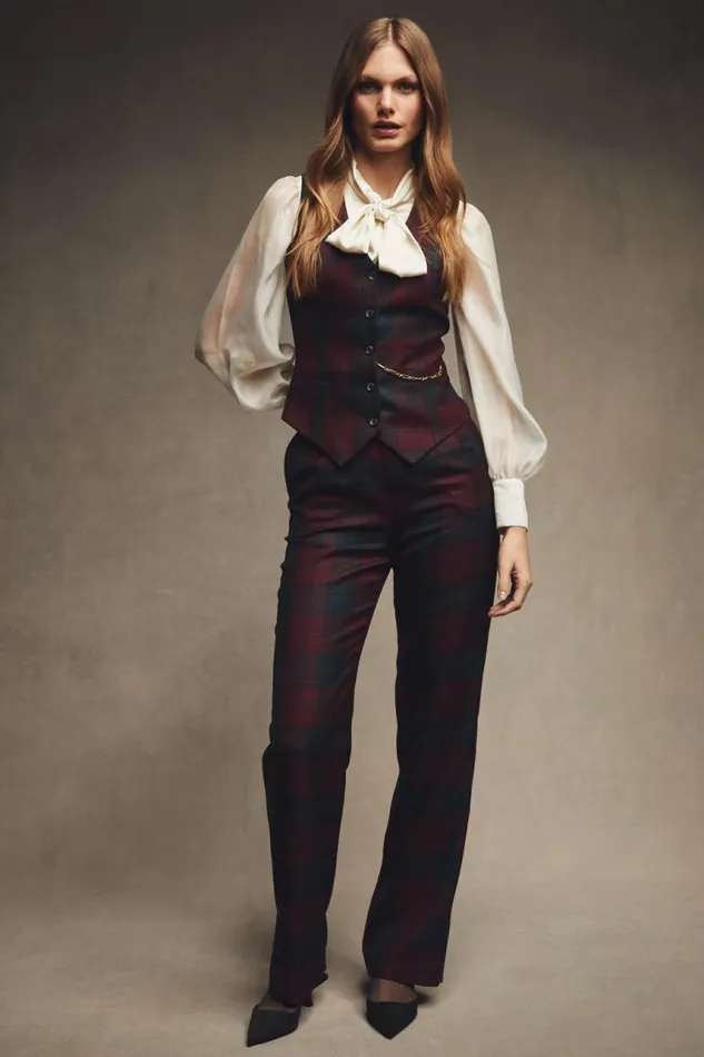 Women In Stock Tailoring Holland Cooper High Waisted Straight Trouser Mulberry Tartan Women In Stock Tailoring Holland Cooper High Waisted Straight Trouser Mulberry Tartan