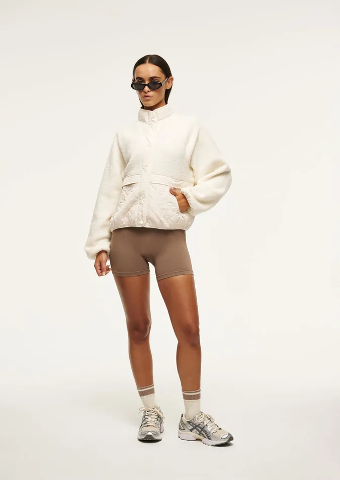 Women TECHNIQUE QUILT JACKET IN WHISPER WHITE Jackets PE Nation