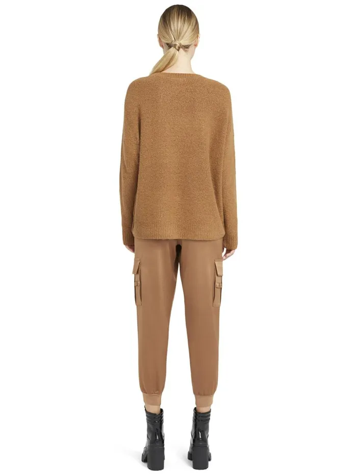 Womens Sweaters Alice Olivia Roma Oversized Pullover Camel